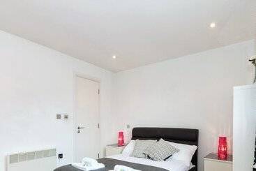 آپارتمانهای توریستها The Chamber Suites