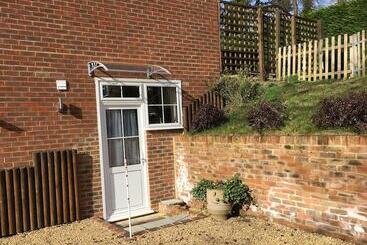 Жильё для туристов High Banks Studio