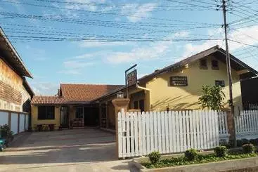 هتل Phonethavy Guesthouse