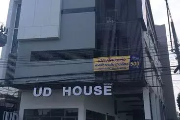ホテル Ud House