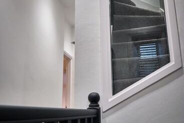 Appartamenti turistici The Townhouse Simple2let Serviced Apart