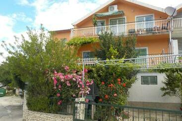 游客公寓 Svetin Apartments