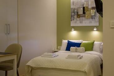 דירות לתיירים Miró Studio Apartments Zagreb