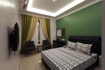 Hotelli Ghazrins Pengerang