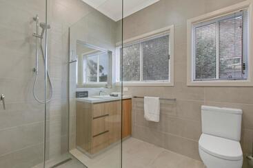 דירות לתיירים Aegina