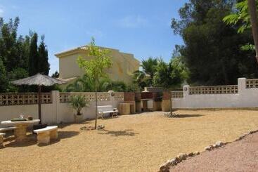 דירות לתיירים Apartments Benimeit