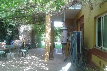 بنسيون Mi Casa En Espartinas