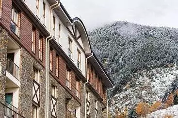 Apartamentos The Lodge At Ribasol