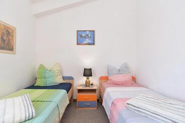 ツーリストアパートメント Apartments Anka 1223