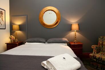 Apartments On The Park