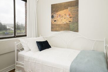 アパートメント Ocean Front Building On Bondi Beach