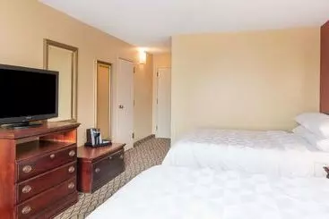 Aviator Hotel & Suites South I 55, Bw Signature Collection