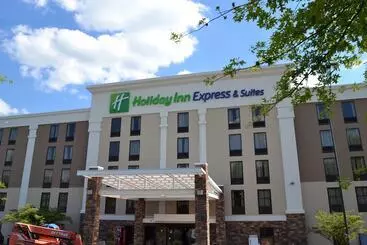 هتل Holiday Inn Express & Suites Nashville Southeast   Antioch, An Ihg