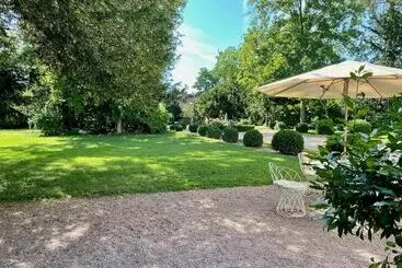 Aamiaismajoitus (B&B) Côté Park