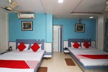 Hotel Artland By Oyo Rooms