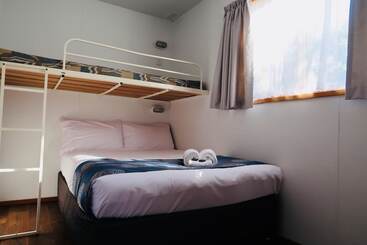 בית פרטי Euroa Caravan Park