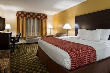 فندق Best Western Paris Inn