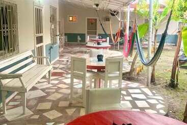 هتل Trinidad La Ceiba