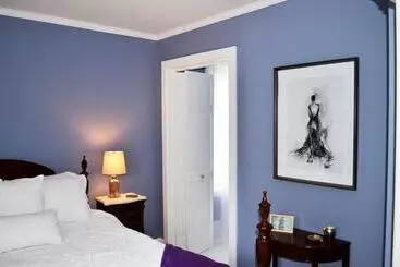 John Henry Bed & Breakfast