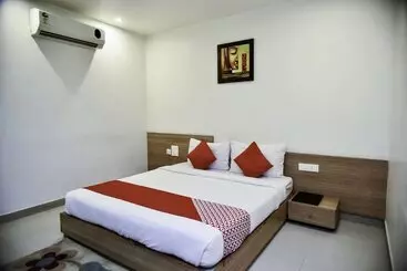 Hôtel City Square By Oyo Rooms