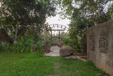 ホテル Damnak Tormeas Homestay