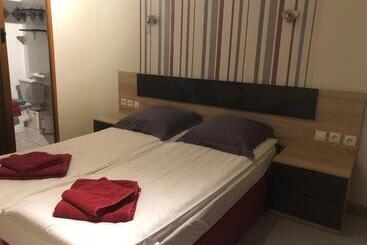 Отель La Châtaigneraie