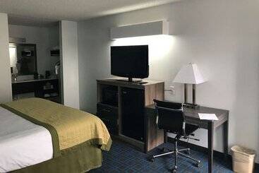 فندق Baymont By Wyndham Anderson Clemson