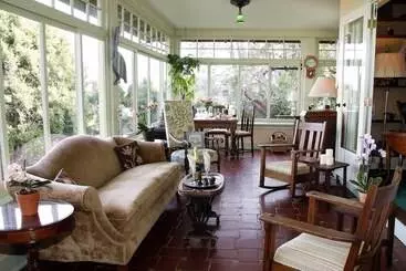 Hotelli The Jabberwock Bed & Breakfast