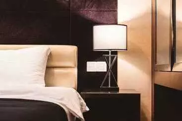 Guangzhou Y&w Service Apartment