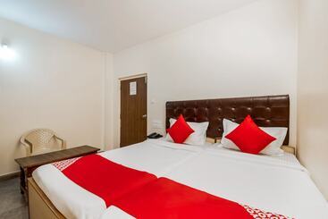 هتل G P Residency By Oyo Rooms