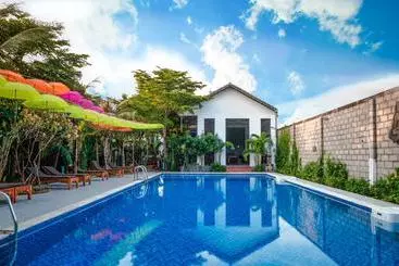 هتل Mimosa Premier Phu Quoc Resort