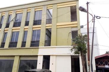 Отель Oyo 2203 Homestay 2go