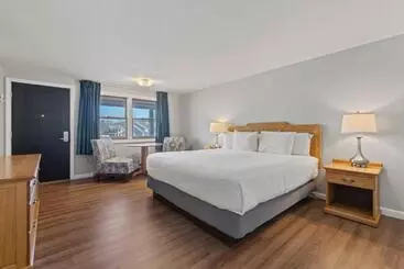 מוטל Mariner Resort