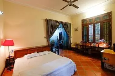 پانسیون Frenchstyled House