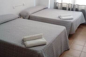 فندق فئة نجمة واحدة Plaza De Espana