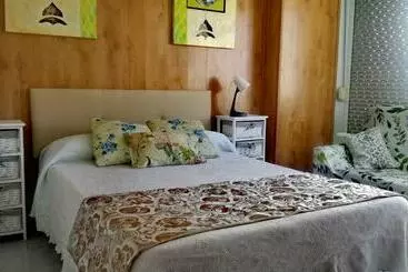 Pension Pensión Residencia Miñones