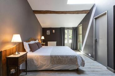 住宿加早餐  Château La Gravière