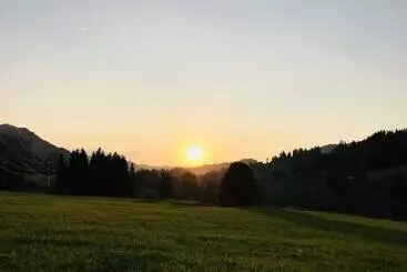 Aamiaismajoitus (B&B) Gasthof Rosegg