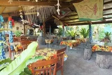 ペンション Fenepaza