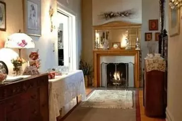 ホテル The Oliver Inn