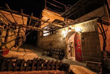 آپارتمانهای توریستها Patisca Cave House