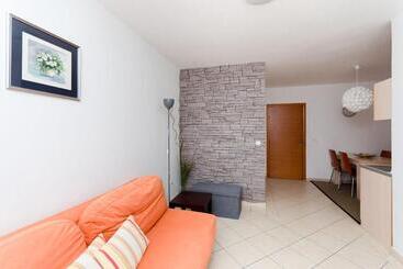 Turistlägenheter Apartments Valbruna