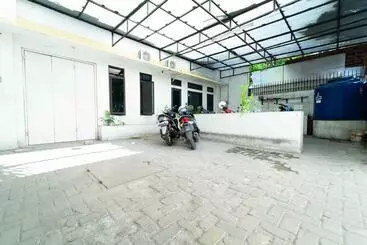 پانسیون Koolkost Syariah Near Stie Trianandra