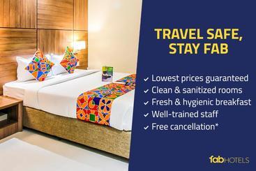 Hotel Fabexpress Royale Blues