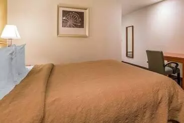 Отель Quality Inn