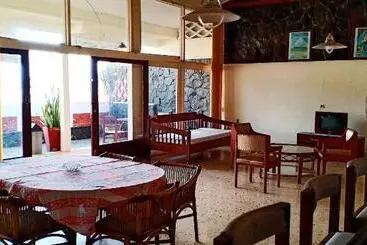 Hotelli Bunga Ayu Seaside Resort