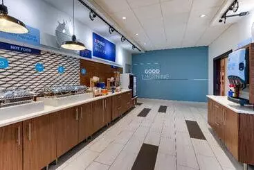 Hotelli Holiday Inn Express & Suites   Middletown   Goshen, An Ihg