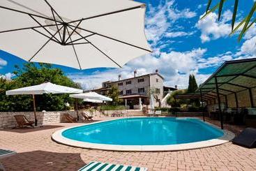 호텔 B & B Casa Rustica Dva Baladura Rooms