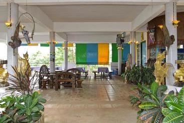 ホテル Phucome Resort