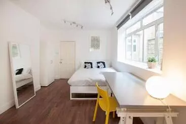Majatalo Tooting Broadway Studios & Rooms By Dc London Rooms